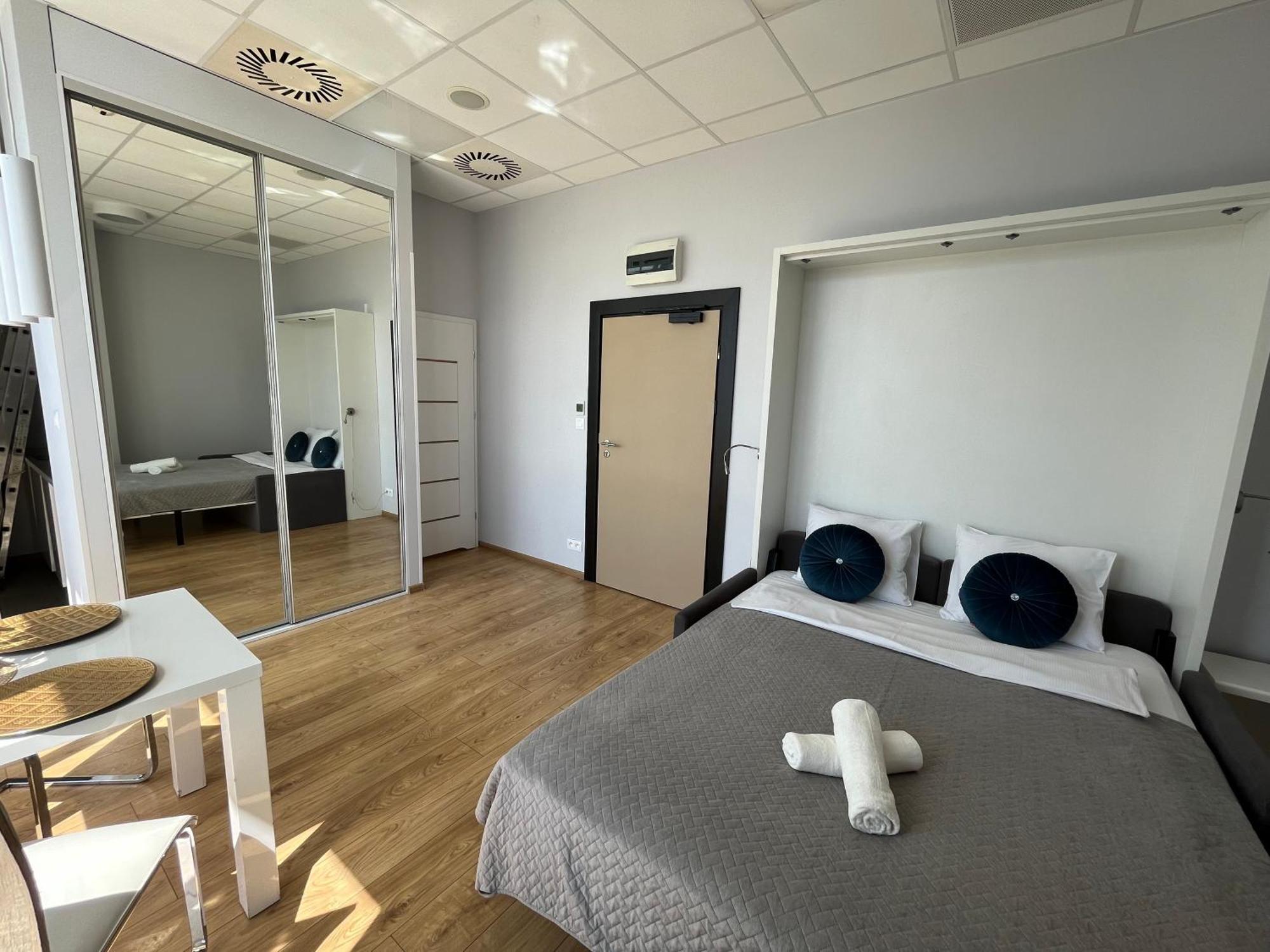 Aleje Jerozolimskie 216 By Perfect Apart Varsovia Exterior foto
